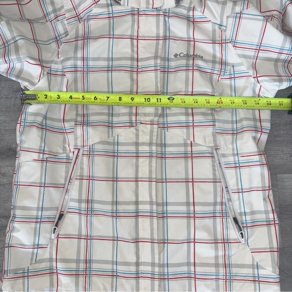 Columbia Ski Jacket, Size Medium, White Multi Color - Picture 6 of 9